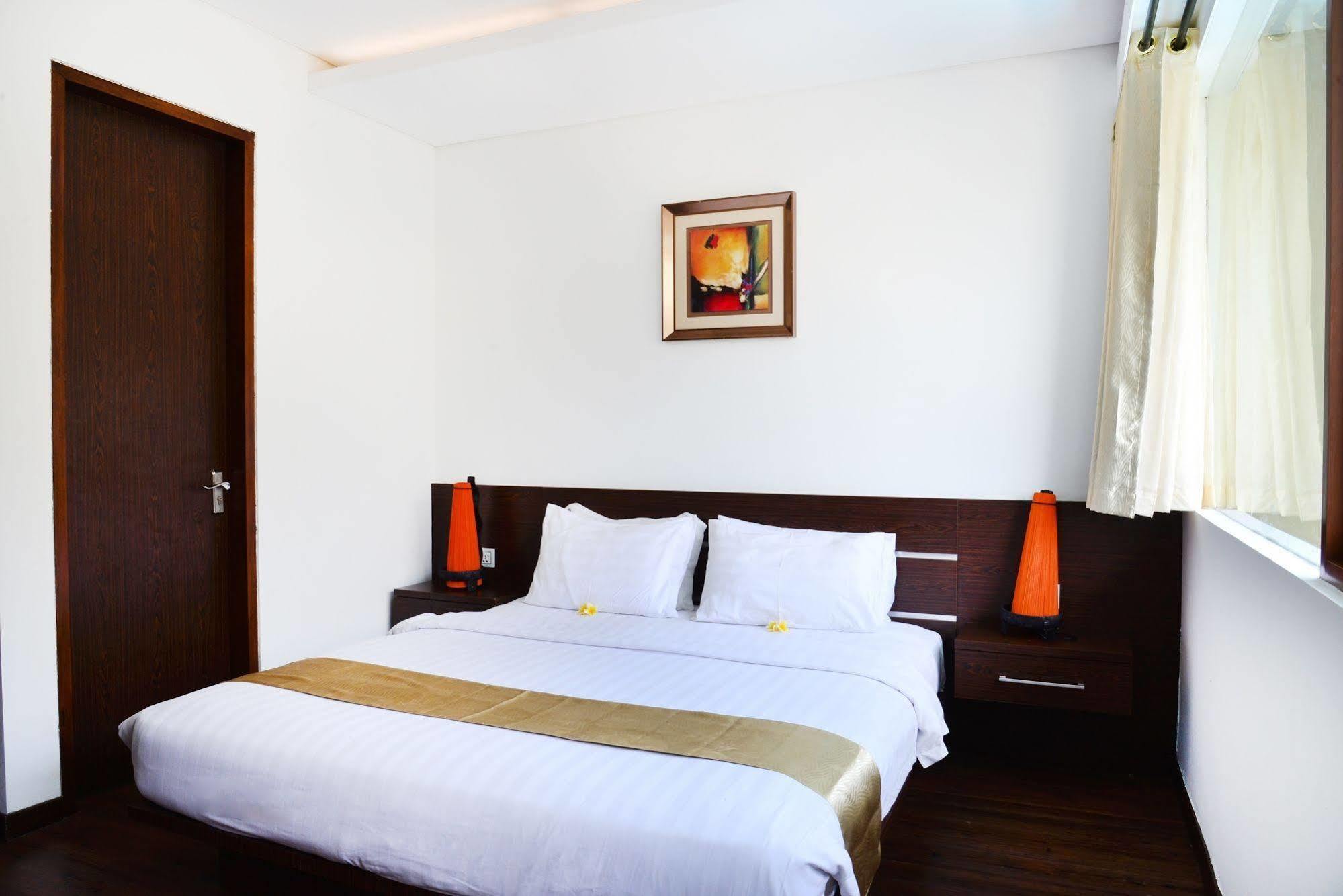Devata Suites And Residence Legian  Exterior photo